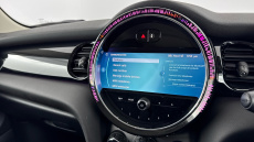 MINI Hatchback 1.5 Cooper Classic Premium 3dr Petrol Hatchback